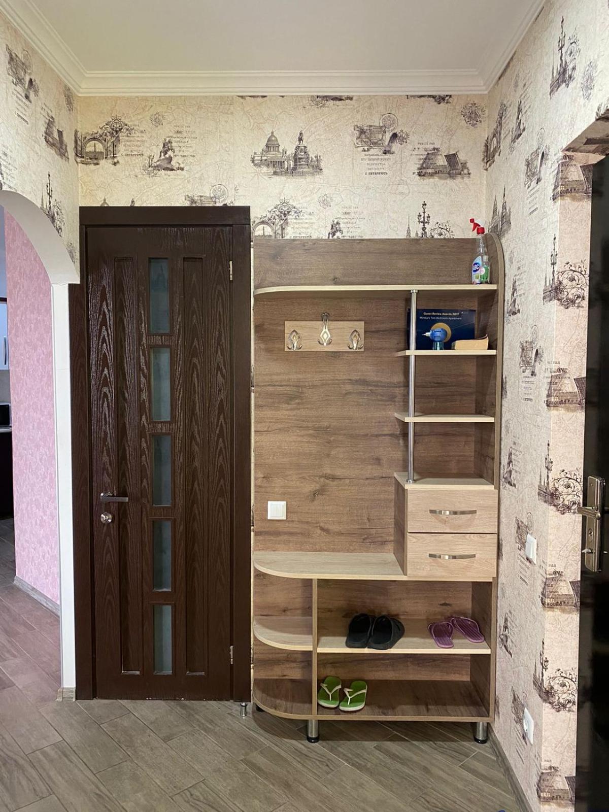 Mindia'S Two Bedroom Apartment バトゥーミ エクステリア 写真